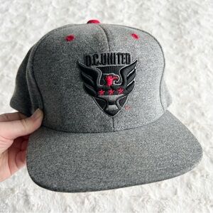 DC United Hat Cap Mens OS Gray Snapback Mitchell & Ness Eagle Shield Soccer New